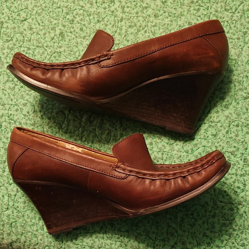 Covington elegant brown